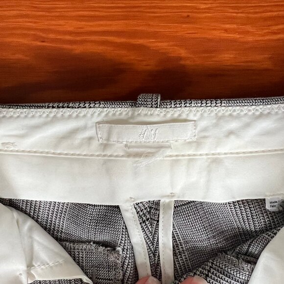 H&M Cropped Ankle Houndstooth Patterned Work Pants SIZE 0 - Picture 2 of 4